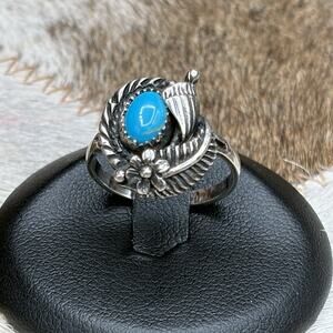 Native American Artisan Sterling Silver Turquoise Women’s Ring Size 5.25 Signed